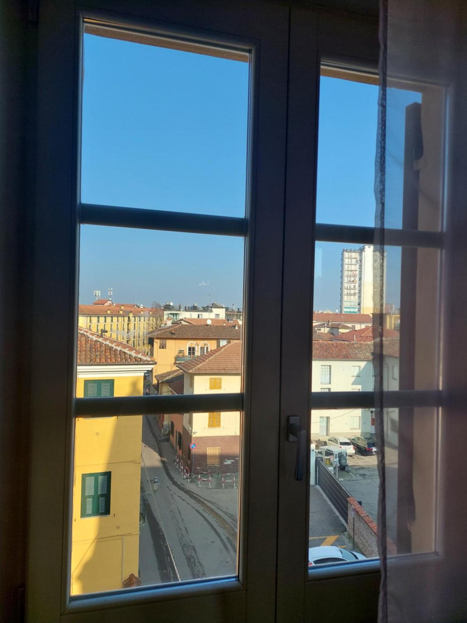Novi Outlet Apartment ノーヴィ・リーグレ エクステリア 写真
